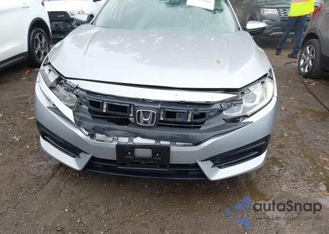 2017 Honda Civic Ex z USA, uszkodzony, nr VIN 19XFC2F7XHE202834